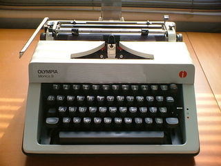 Illustration for article titled How did you learn to type?